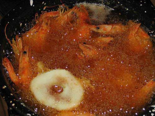 uno sgradevole odore di frittura…