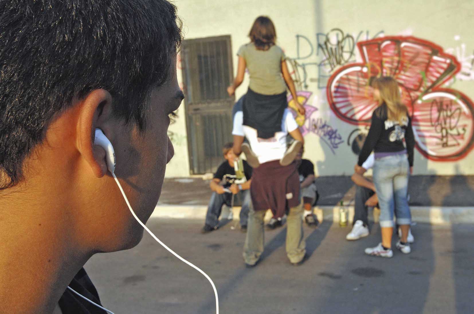 RICOMINCIARE  DAI GIOVANI
