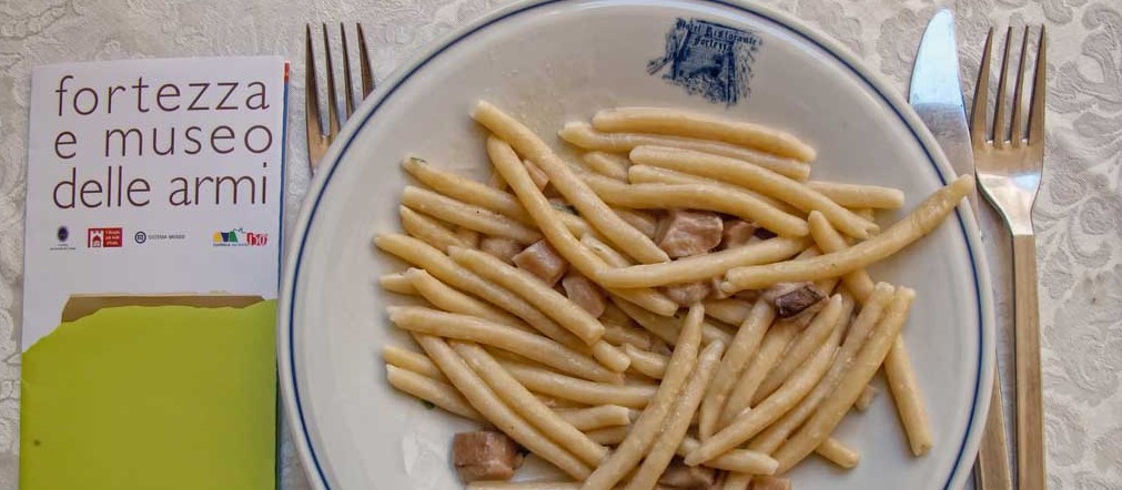 STORIA E MACCHERONI