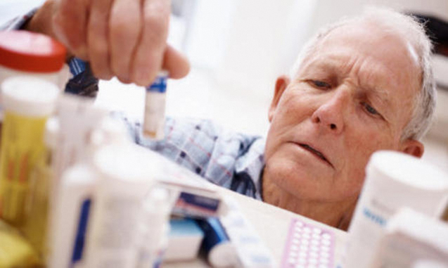 UN ANZIANO SU DUE ASSUME TROPPI FARMACI
