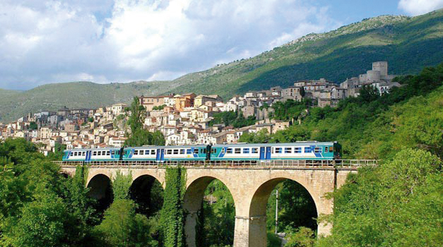 W IL TRENO