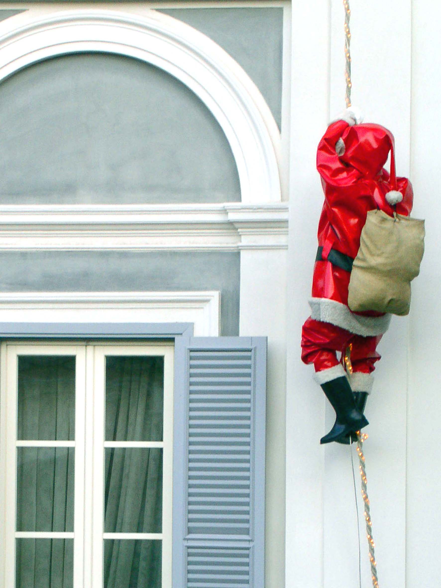 CARO BABBO NATALE FAI SPARIRE LA BUROCRAZIA…