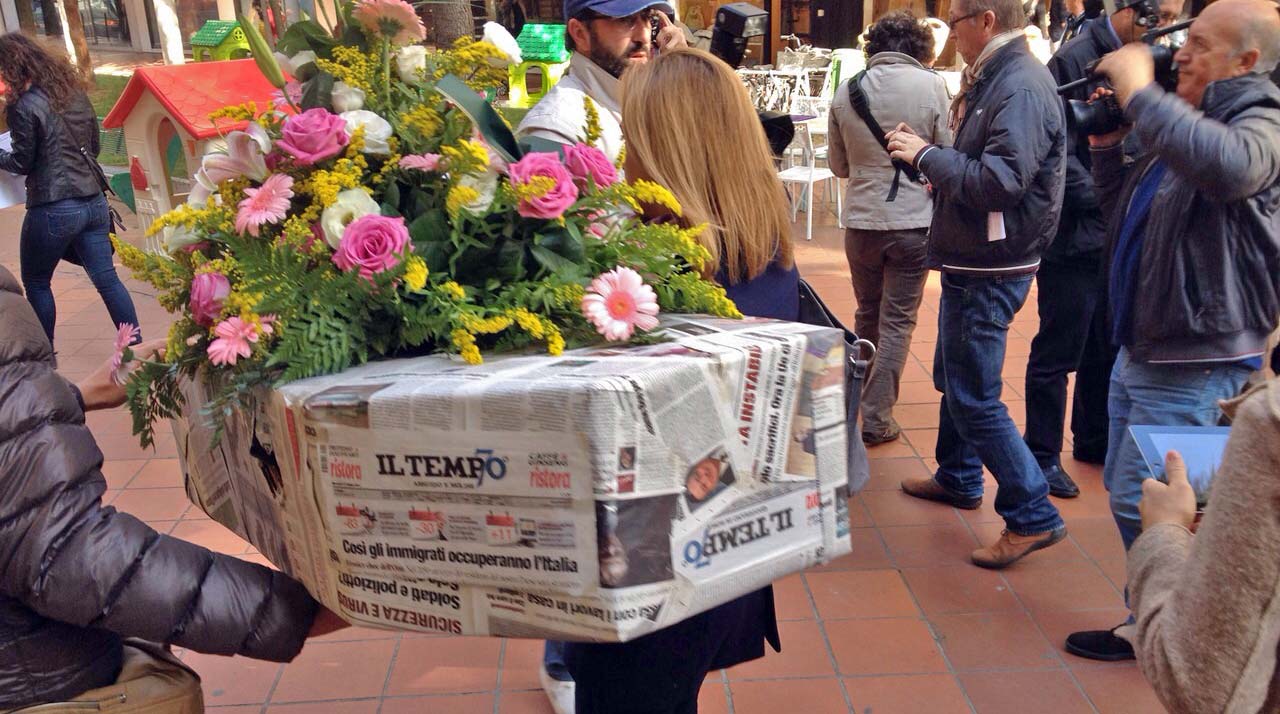 A CHI GIOVA IL CREPUSCOLO dell’INFORMAZIONE?