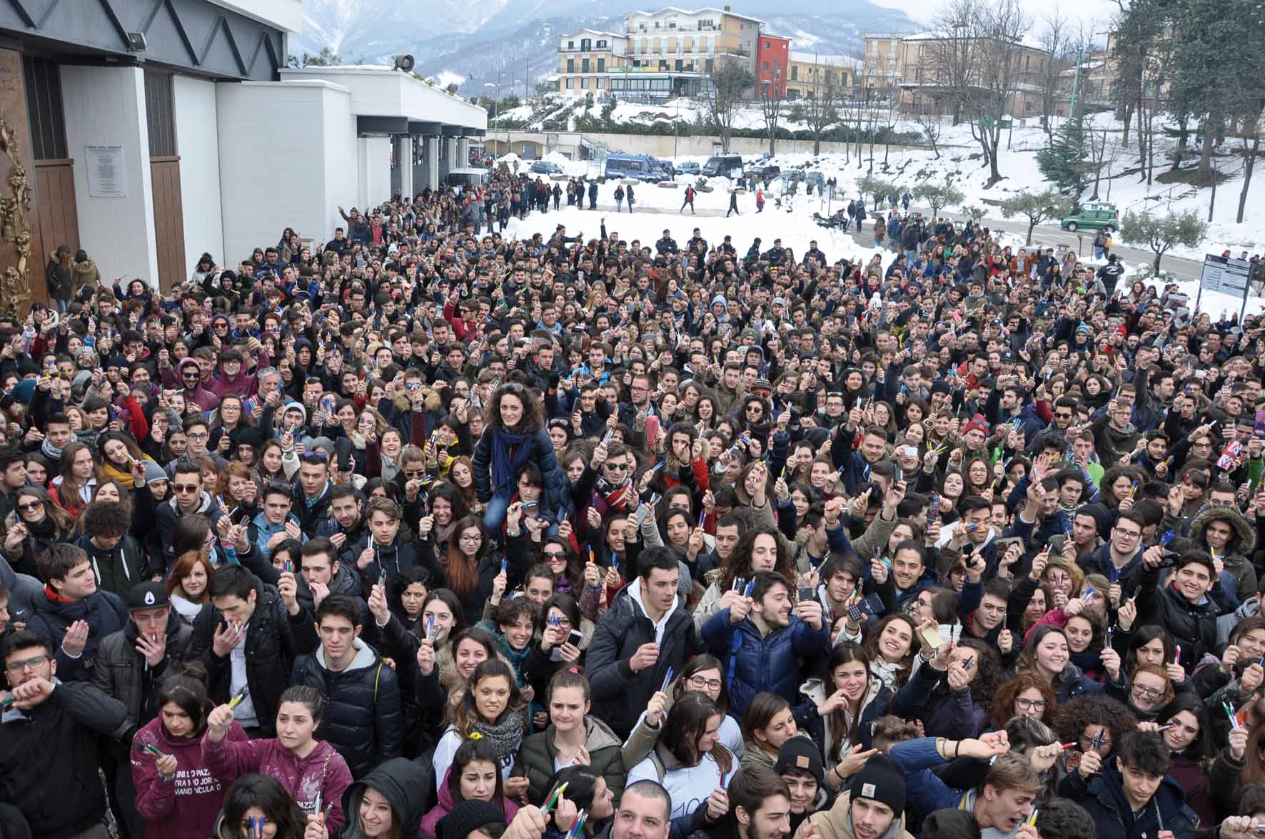 DIECIMILA STUDENTI PER I 100 GIORNI