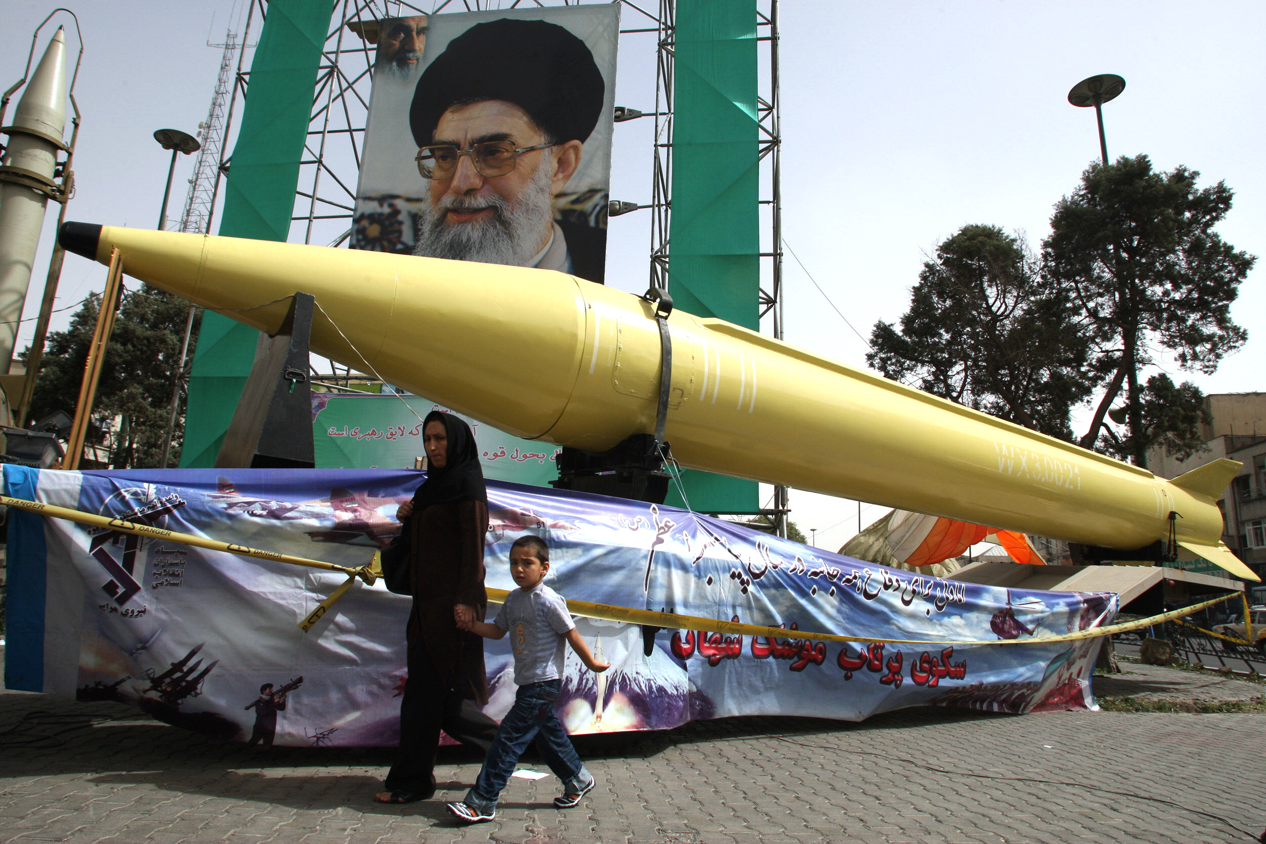 WASHINGTON E TEHERAN SI STRINGONO LA MANO