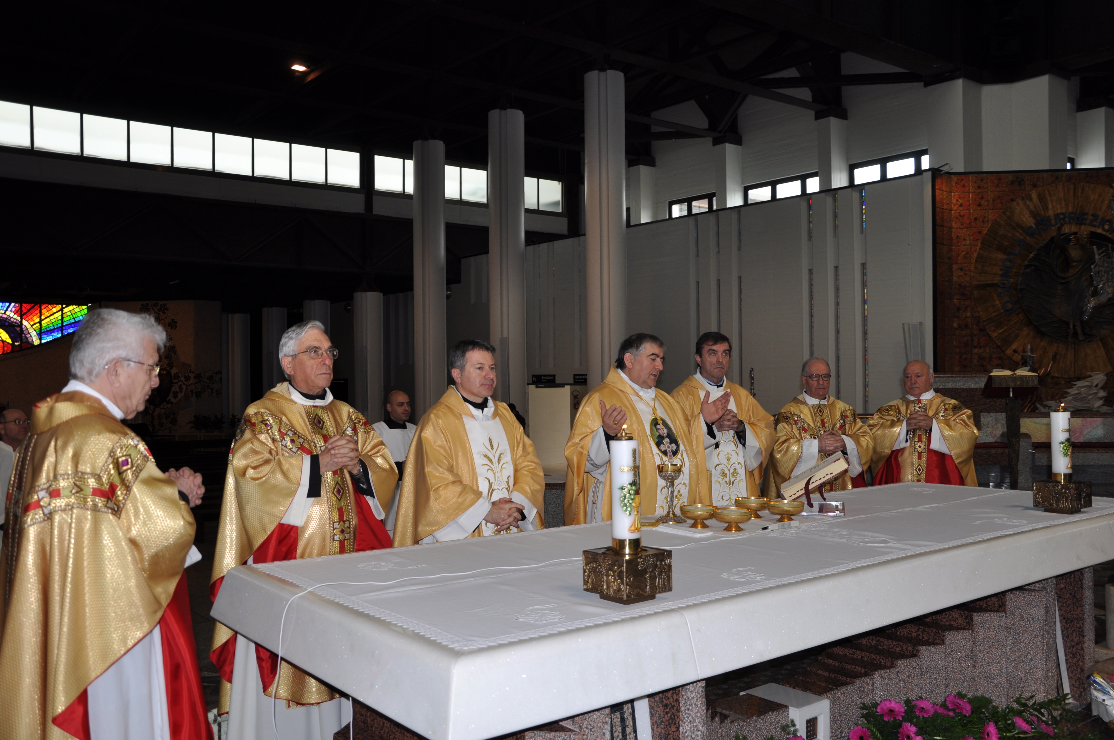 SEGNI PAROLE GESTI DELLA LITURGIA