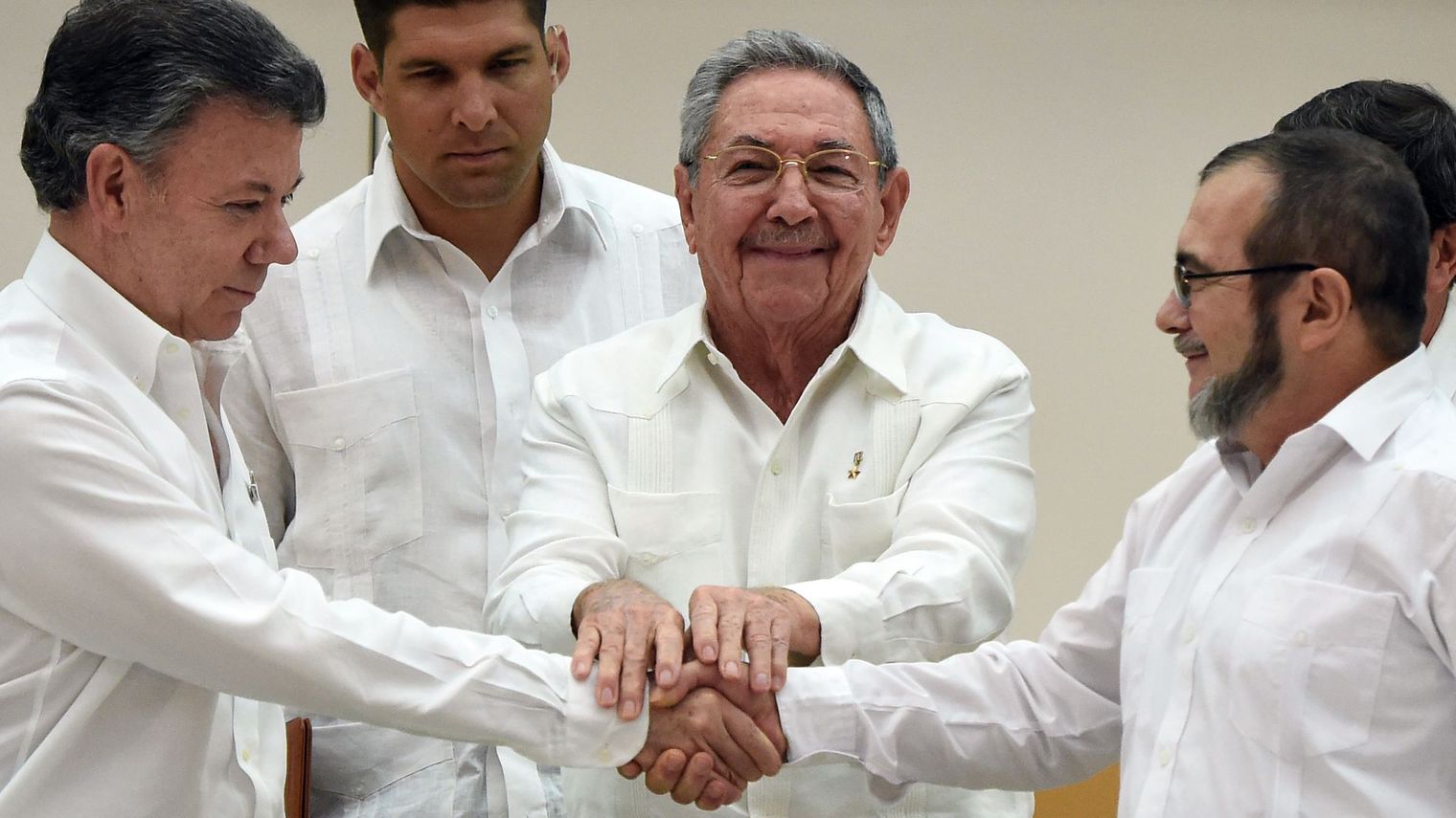 DALLA COLOMBIA UN SUGGERIMENTO  PER UN CAMMINO VERSO LA PACE