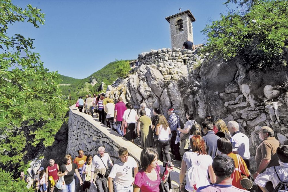 CASCIA FESTEGGIA SANTA RITA