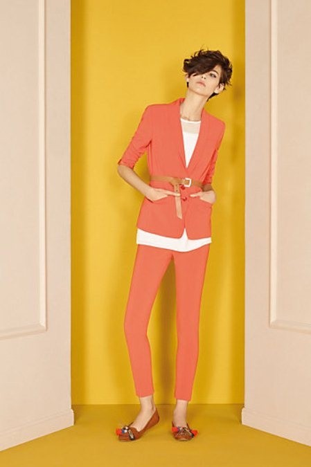 È DI MODA IL TAILLEUR