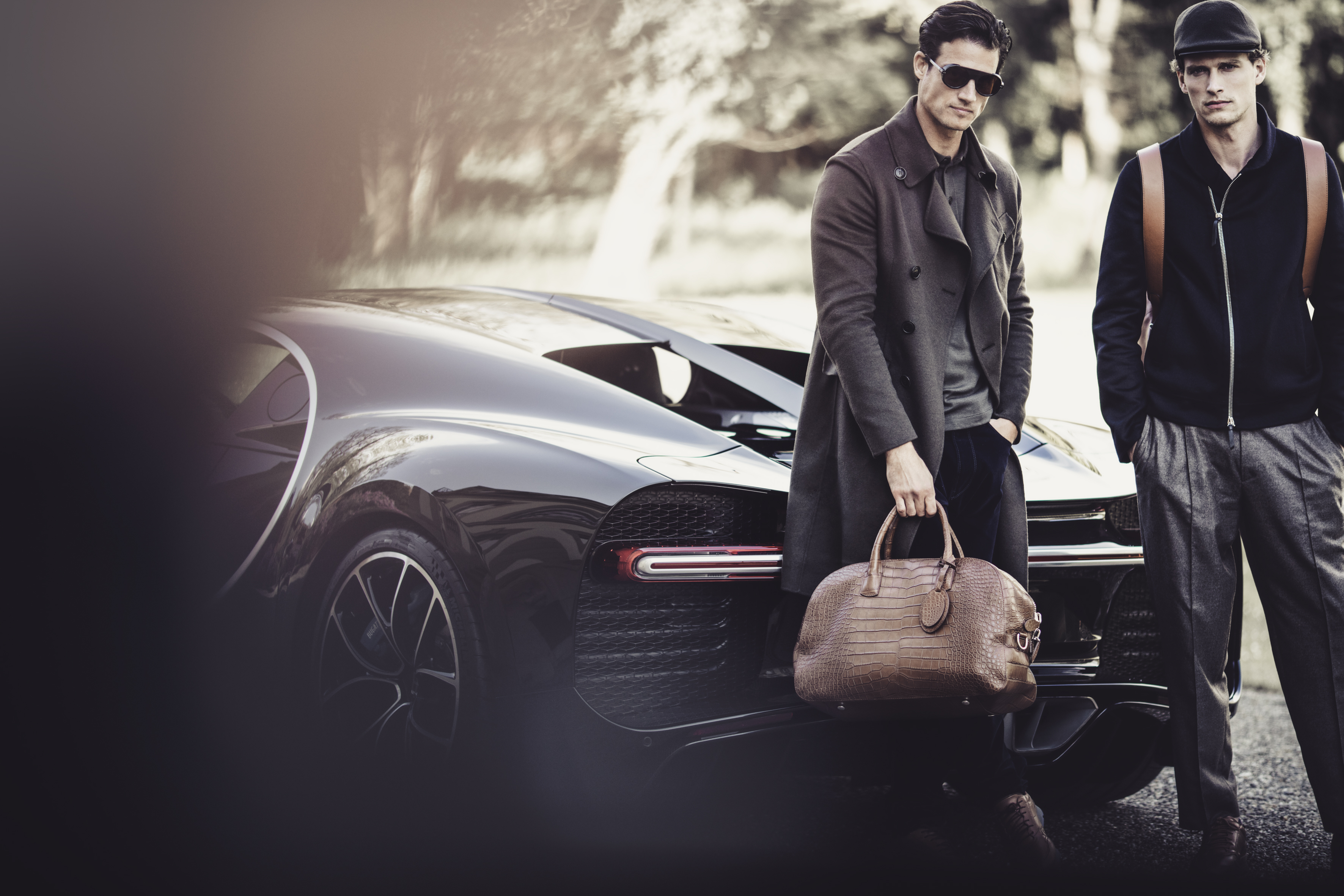 GIORGIO ARMANI E BUGATTI PER CAPI E ACCESSORI IN EDIZIONE LIMITATA