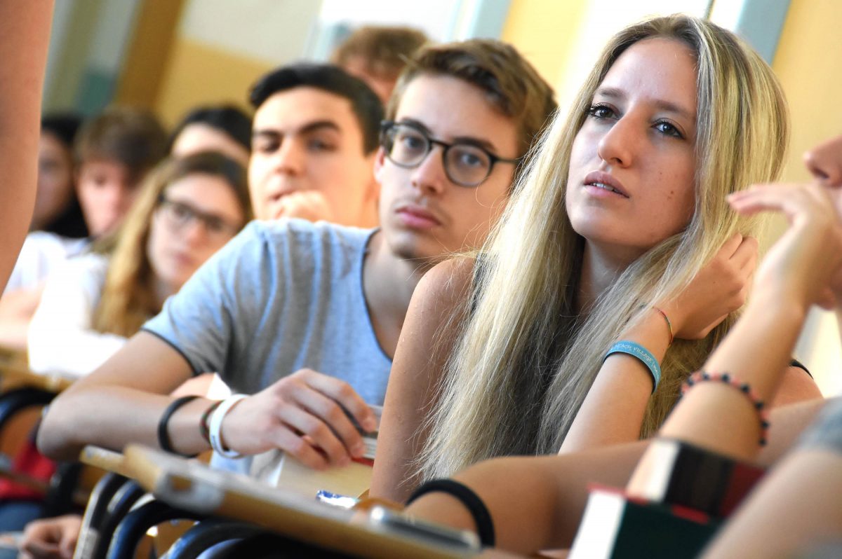 MANCA LA PAURA DELLE ISTITUZIONI