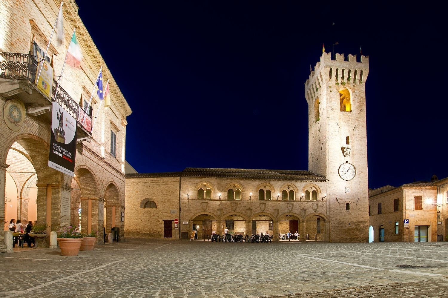CROCE E DELIZIA DEL BELPAESE