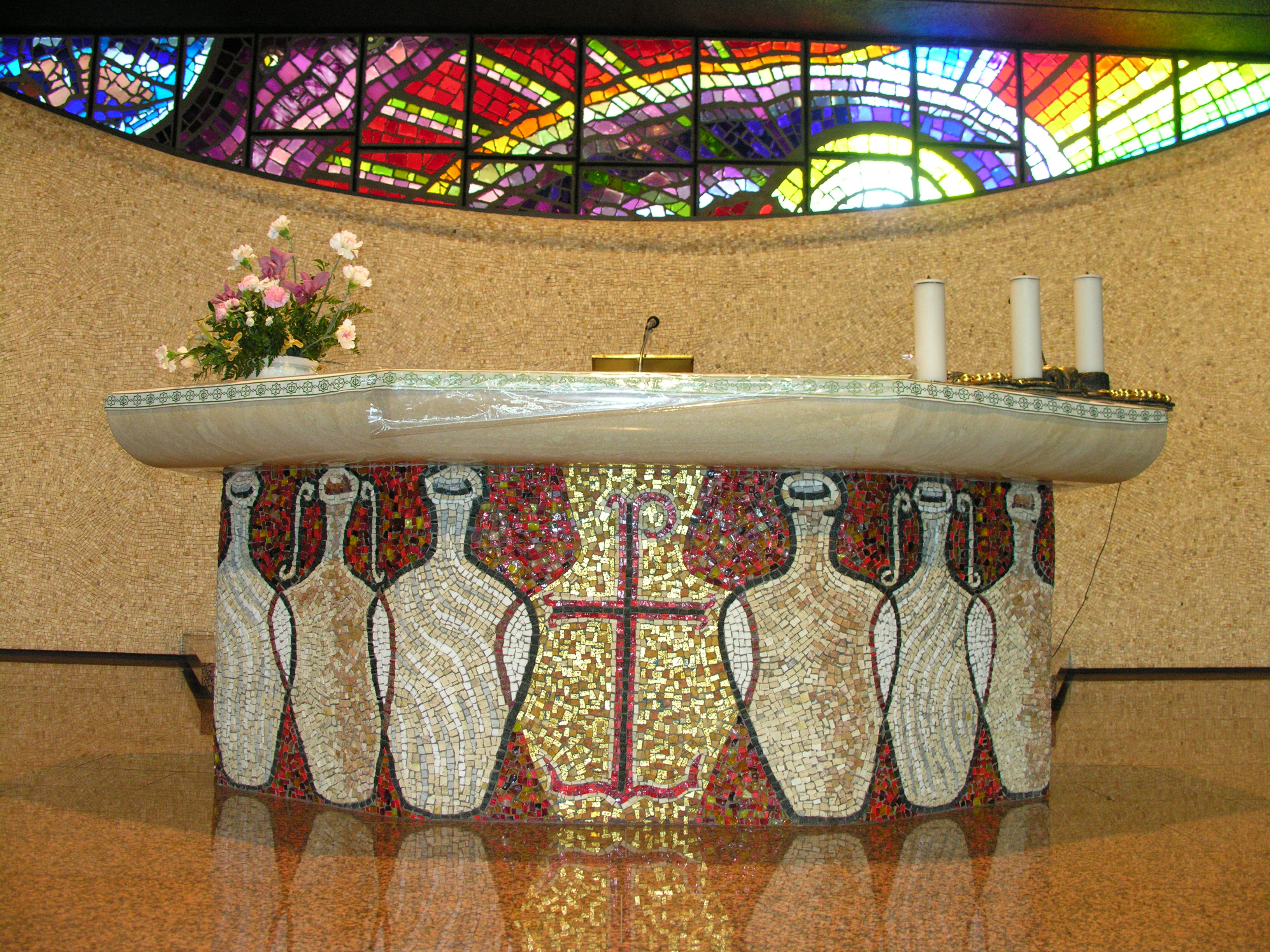 L’ALTARE FERIALE