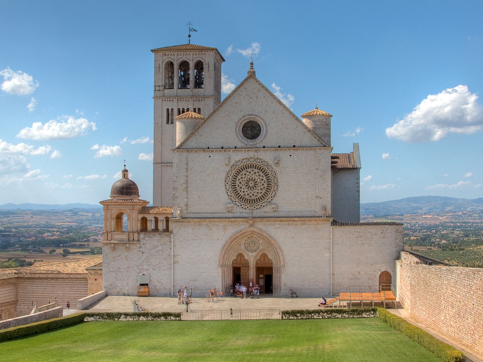 ASSISI INCONTRA MATERA NEL SEGNO DELLA CULTURA