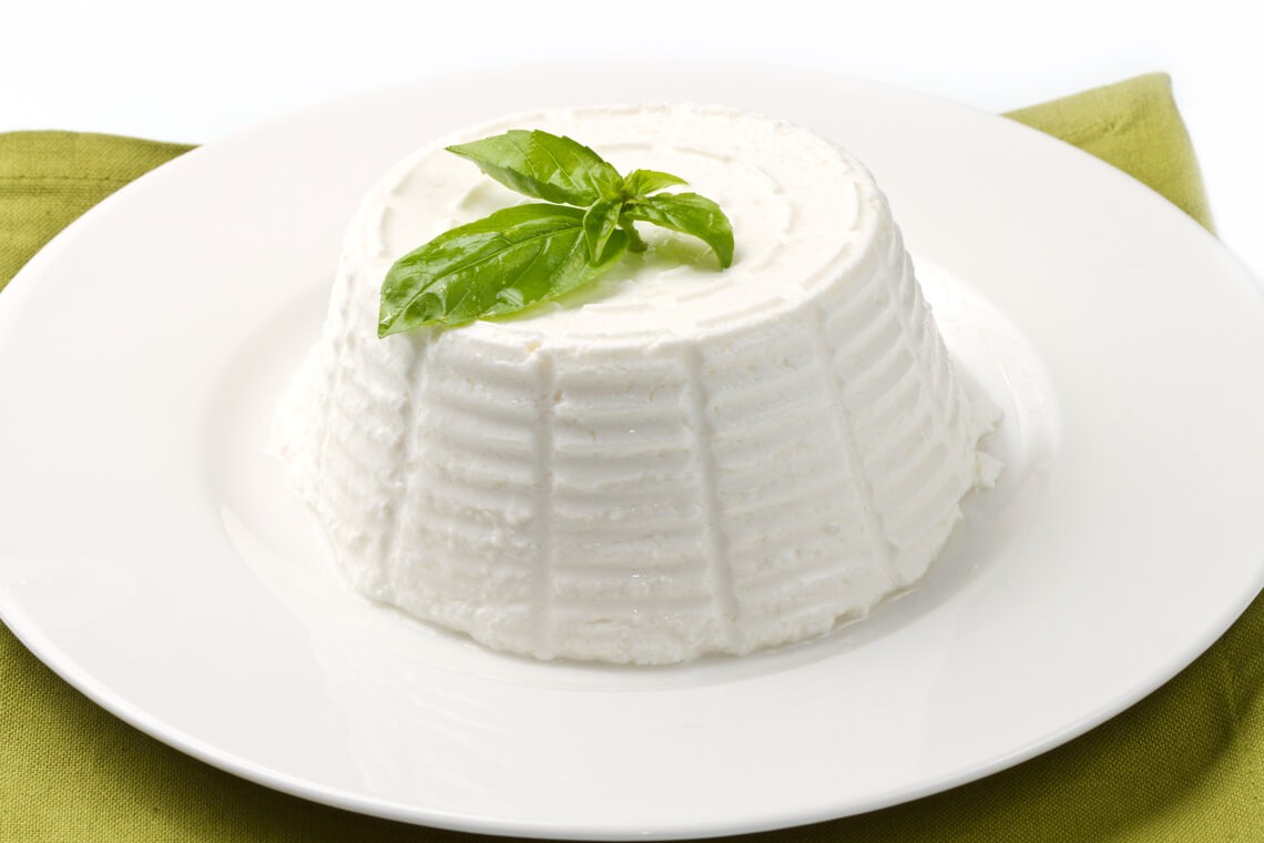 un delizioso CACIO a pasta morbida