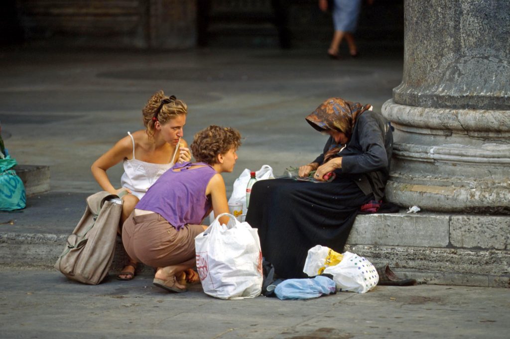 POVERTÀ  E vita cristiana