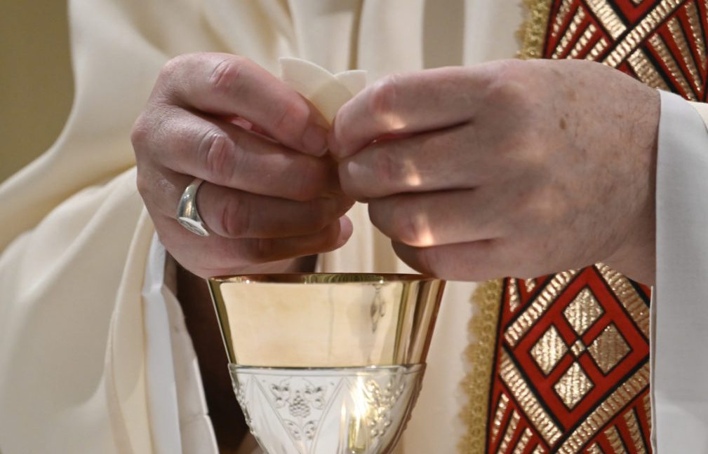 SANTIFICARE LE FESTE: SEMPRE E COMUNQUE?