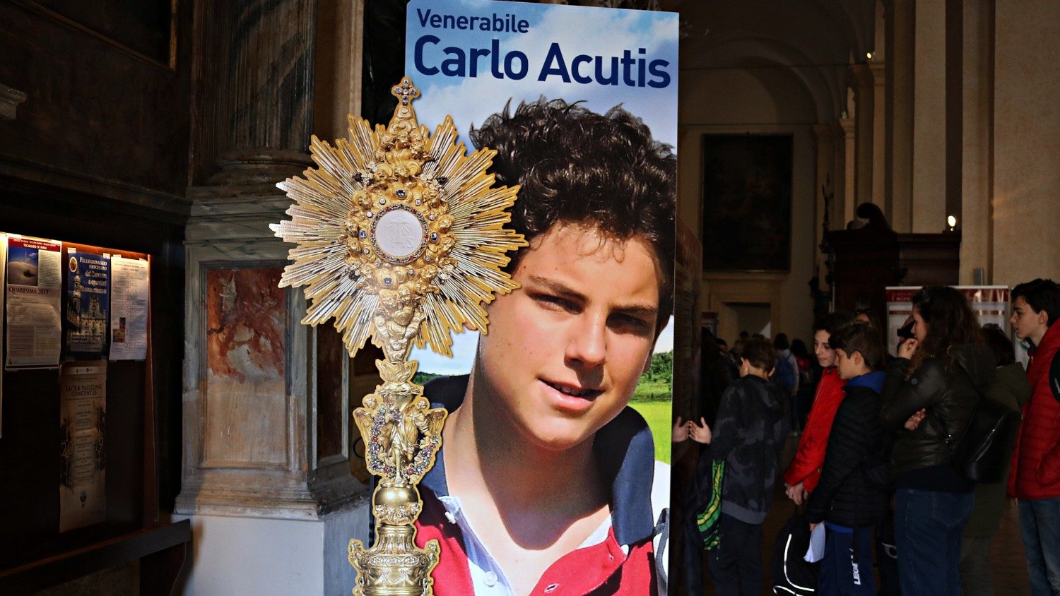 “L’INFLUENCER DI DIO”