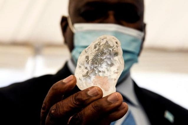 TROVATO IL TERZO DIAMANTE  PIÙ GRANDE DEL MONDO