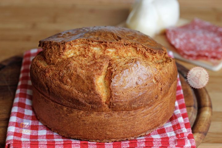 MENU DI PASQUA: Crescia al formaggio