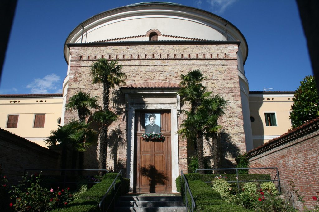 DALLA SCHIAVITÙ  ALLA SANTITÀ