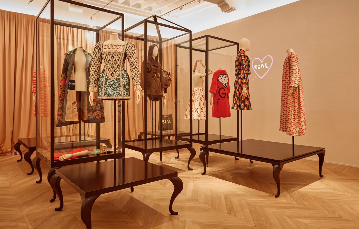 GUCCI COSMOS, GRANDE MOSTRA A SHANGHAI