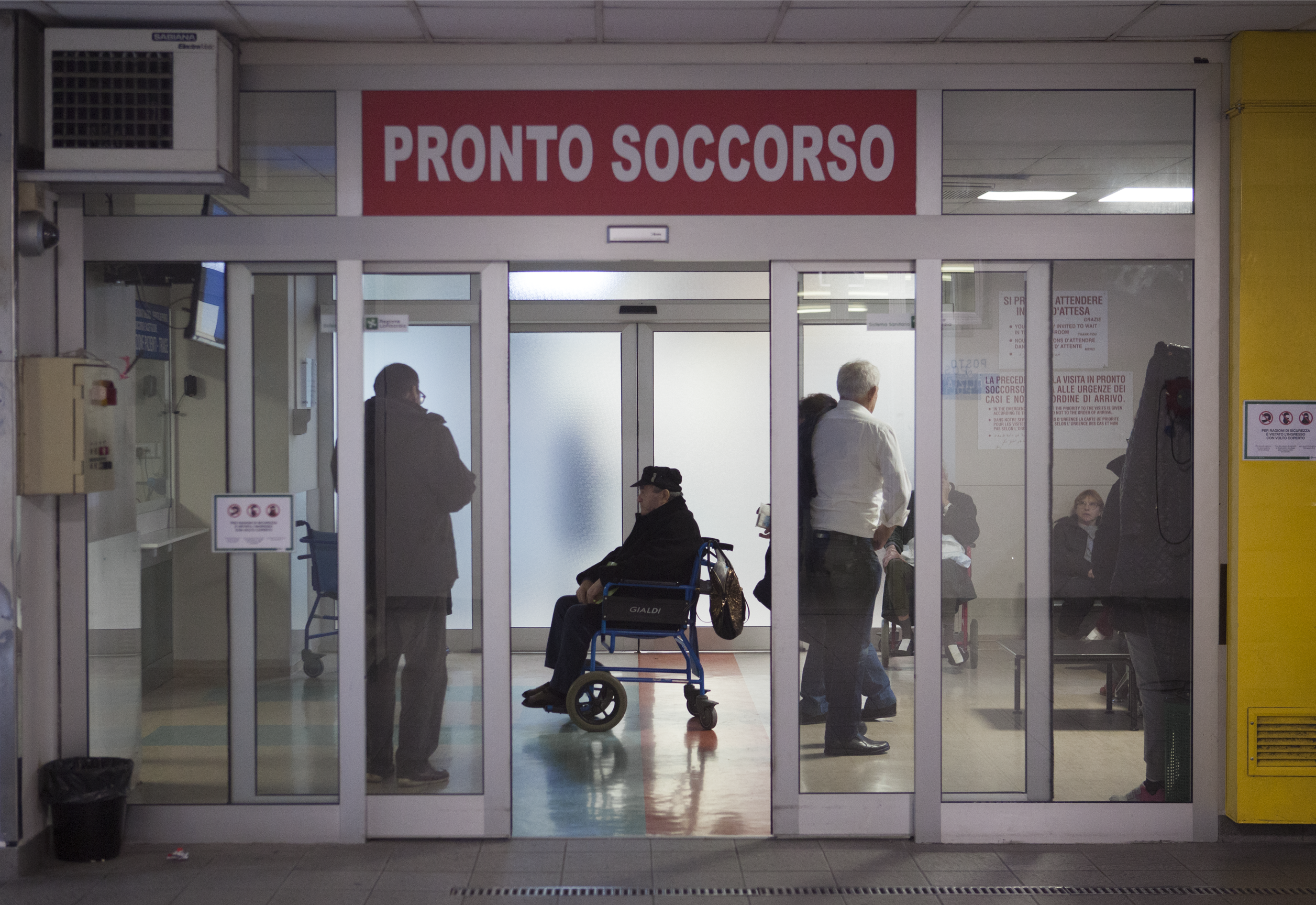 ACCESSI INUTILI IN PRONTO SOCCORSO: UNO STUDIO “ASSOLVE” GLI ANZIANI
