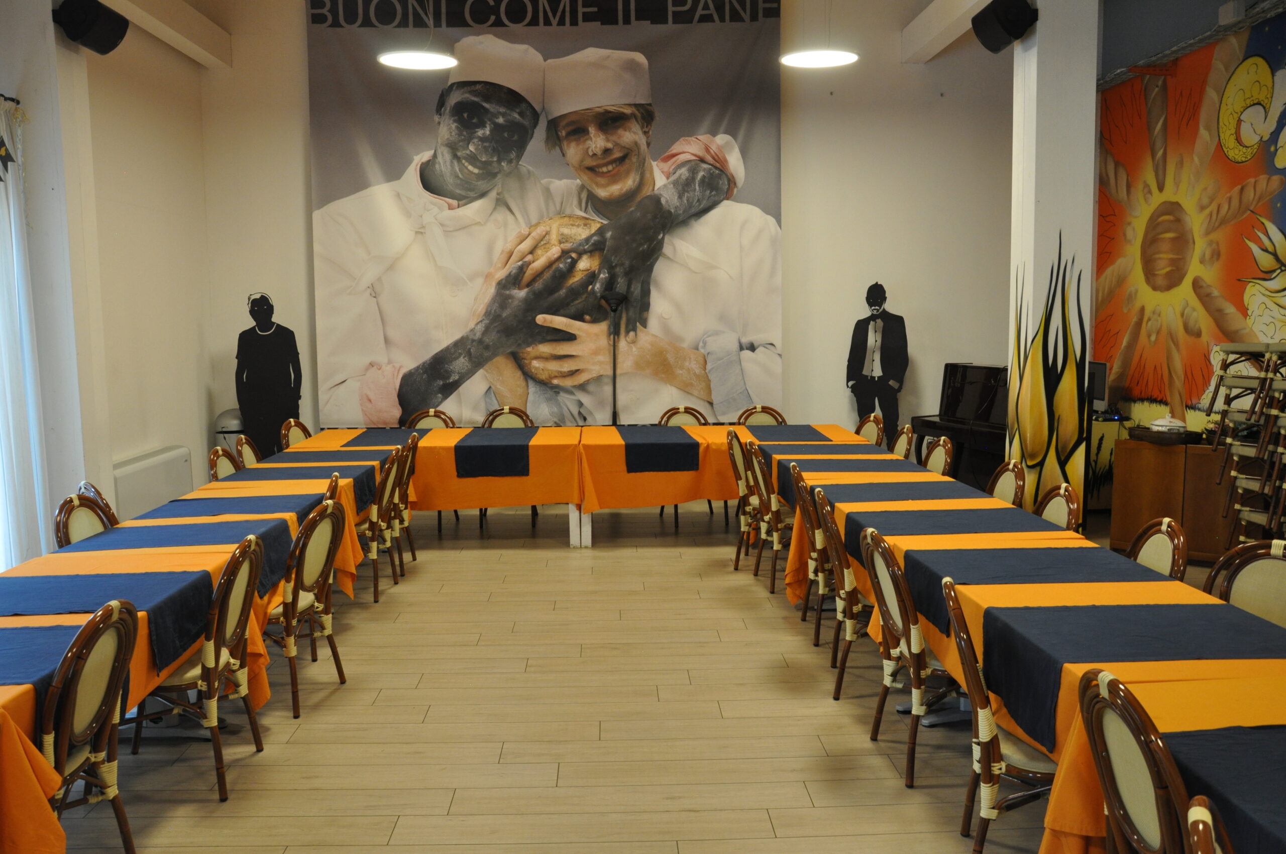IN FILA DA 125 ANNI