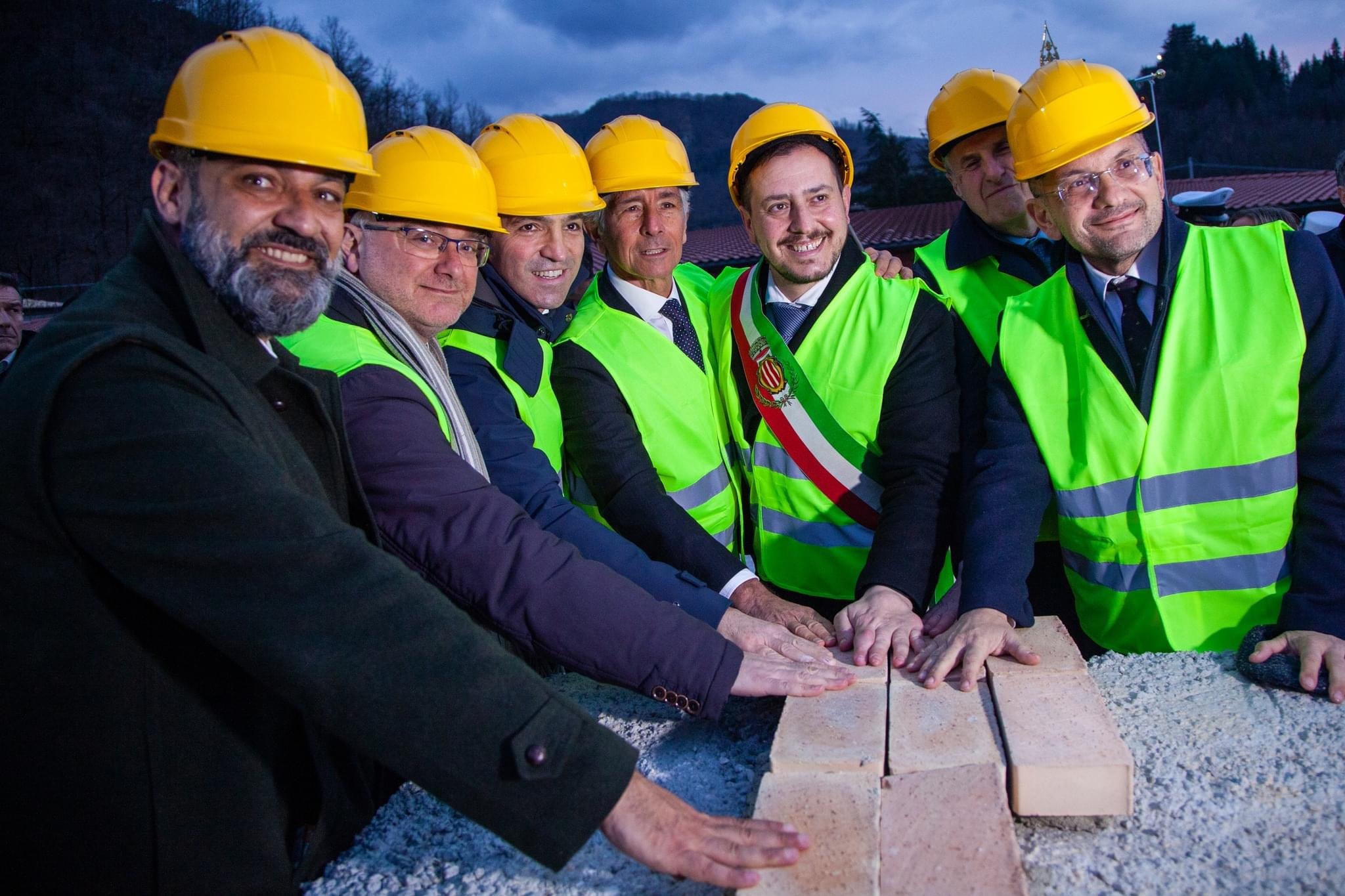 NUOVO PALASPORT PER ARQUATA DEL TRONTO