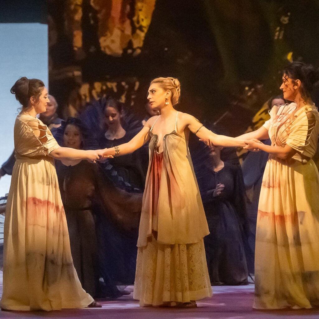 GRANDE SUCCESSO PER L’OPERA MEDEA A SOFIA, CON I COSTUMI DI MARIO DICE