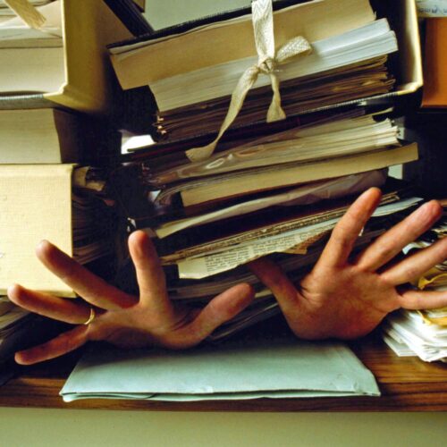 ATTENTI AL TROPPO LAVORO