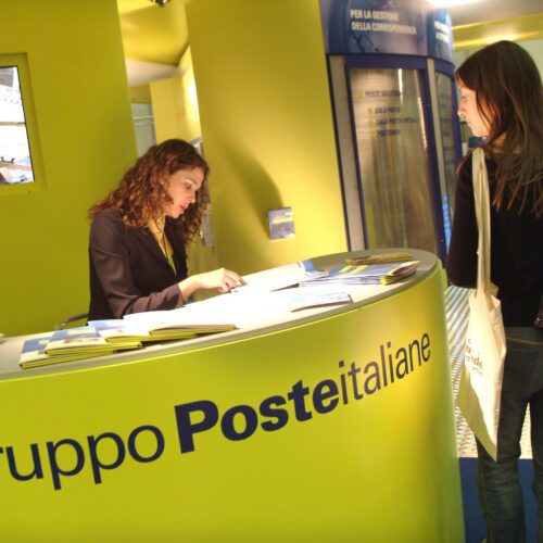IL TESORO ACCELERA  CON LE PRIVATIZZAZIONI