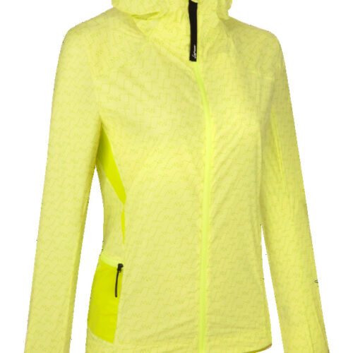 La moda che ripara: come trasformare lo strappo in stile